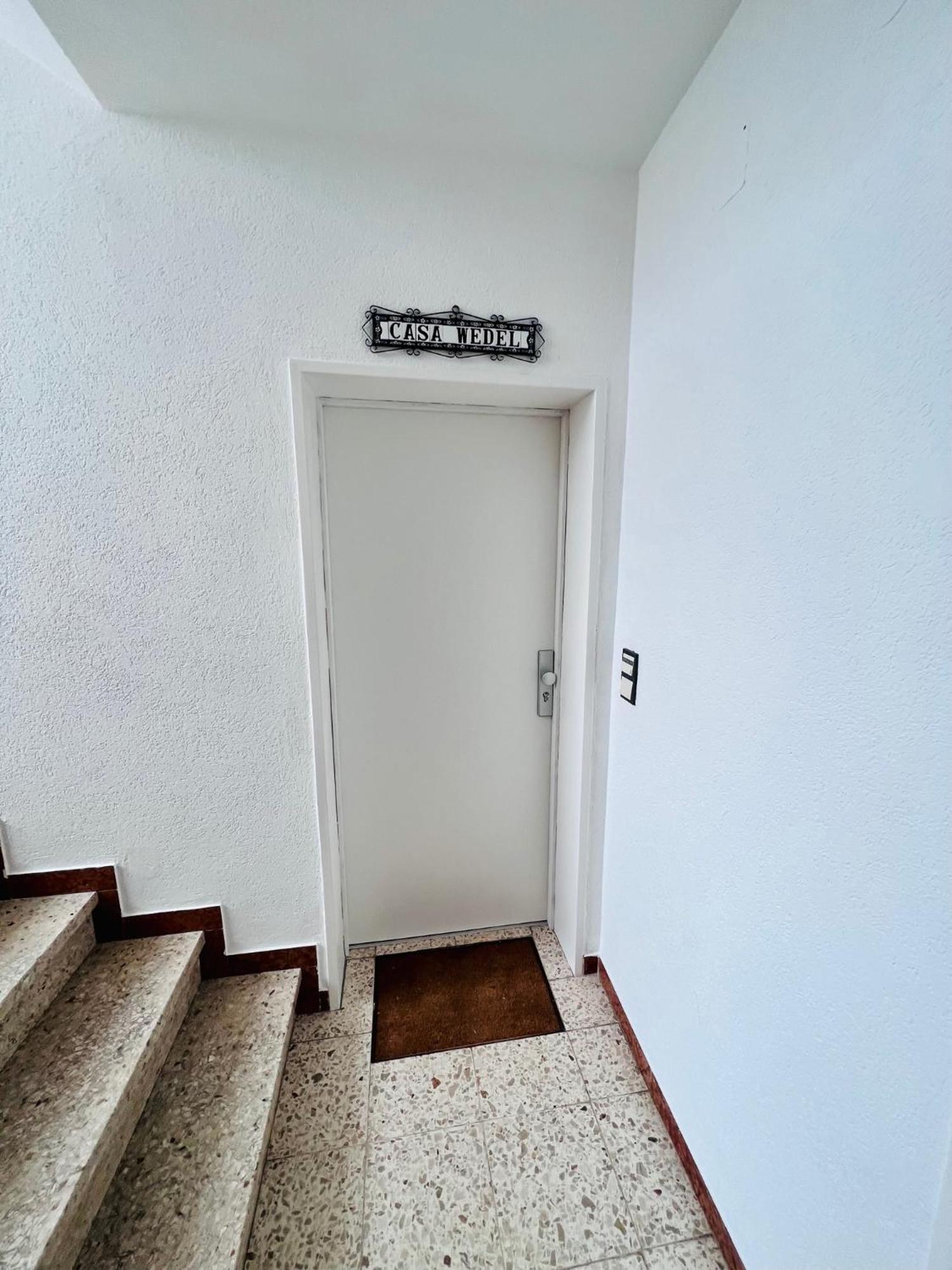 Ruhiges Und Zentrales Apartment In Huettenfeld Lampertheim Luaran gambar